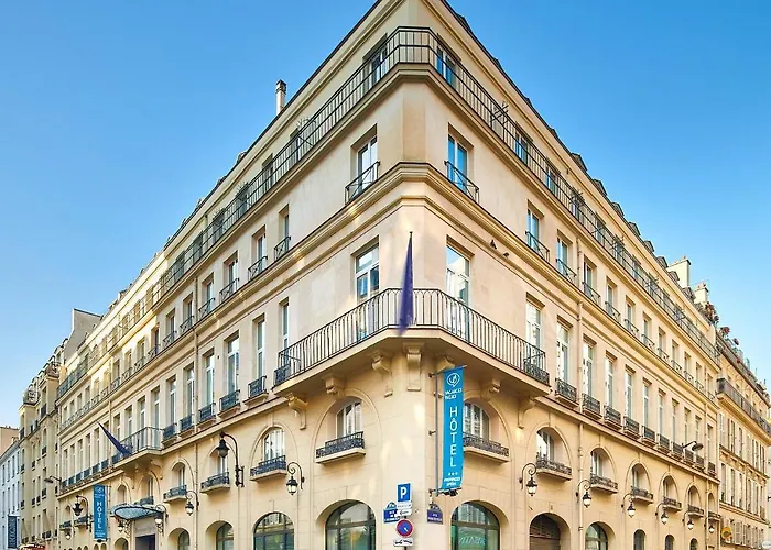 Bleues Provinces Opera Hotel