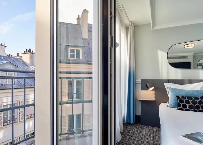 Bleues Provinces Opera Hotel 3*