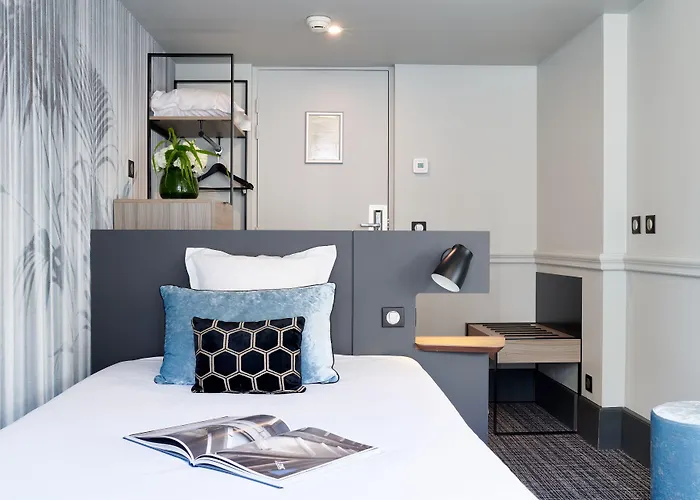 Bleues Provinces Opera Paris