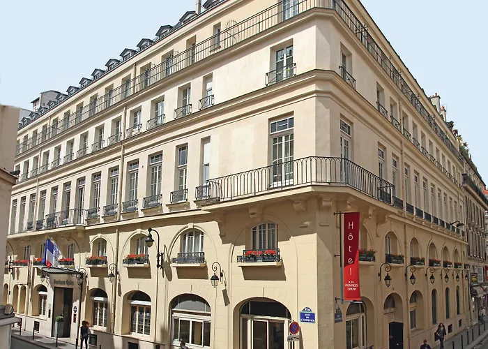 Bleues Provinces Opera Hotel