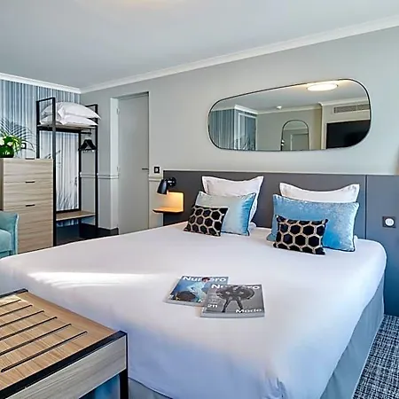 Bleues Provinces Opera Hotel 3*