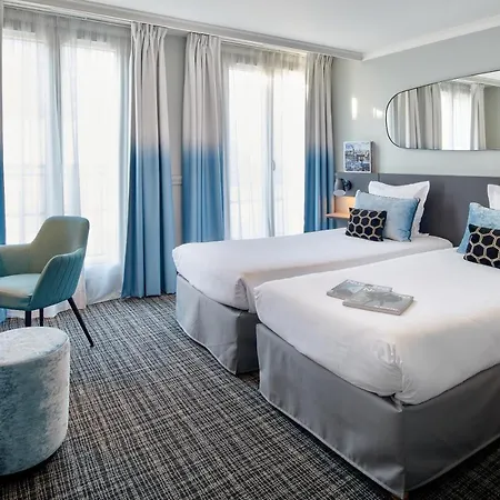 Bleues Provinces Opera Hotel