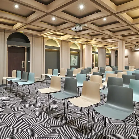 Hotel Bleues Provinces Opera