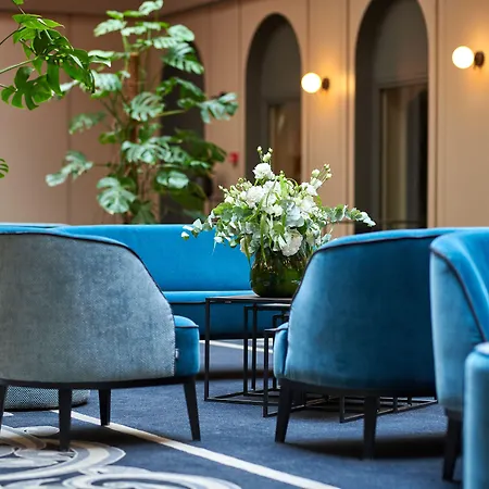 Bleues Provinces Opera Hotel Paris