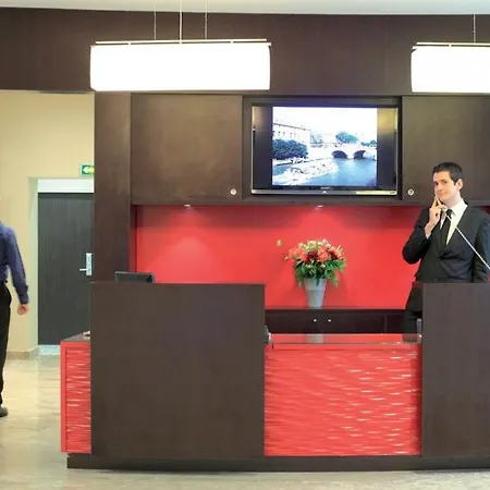 Bleues Provinces Opera ホテル